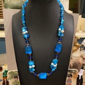 BlueArt Glass Squares Beaded Necklace
